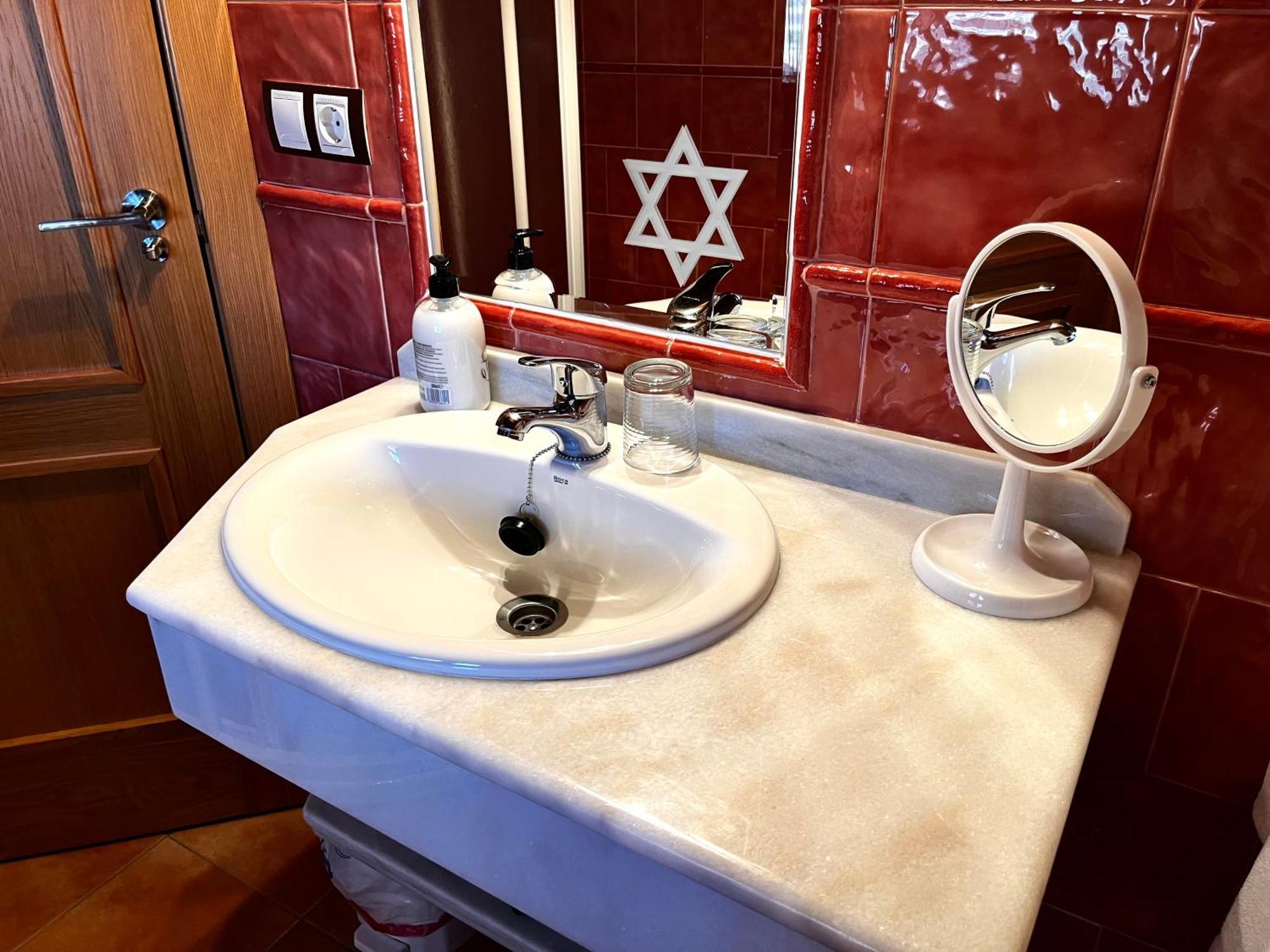 La Estrella De David, Apartamentos Rurales Hervás المظهر الخارجي الصورة