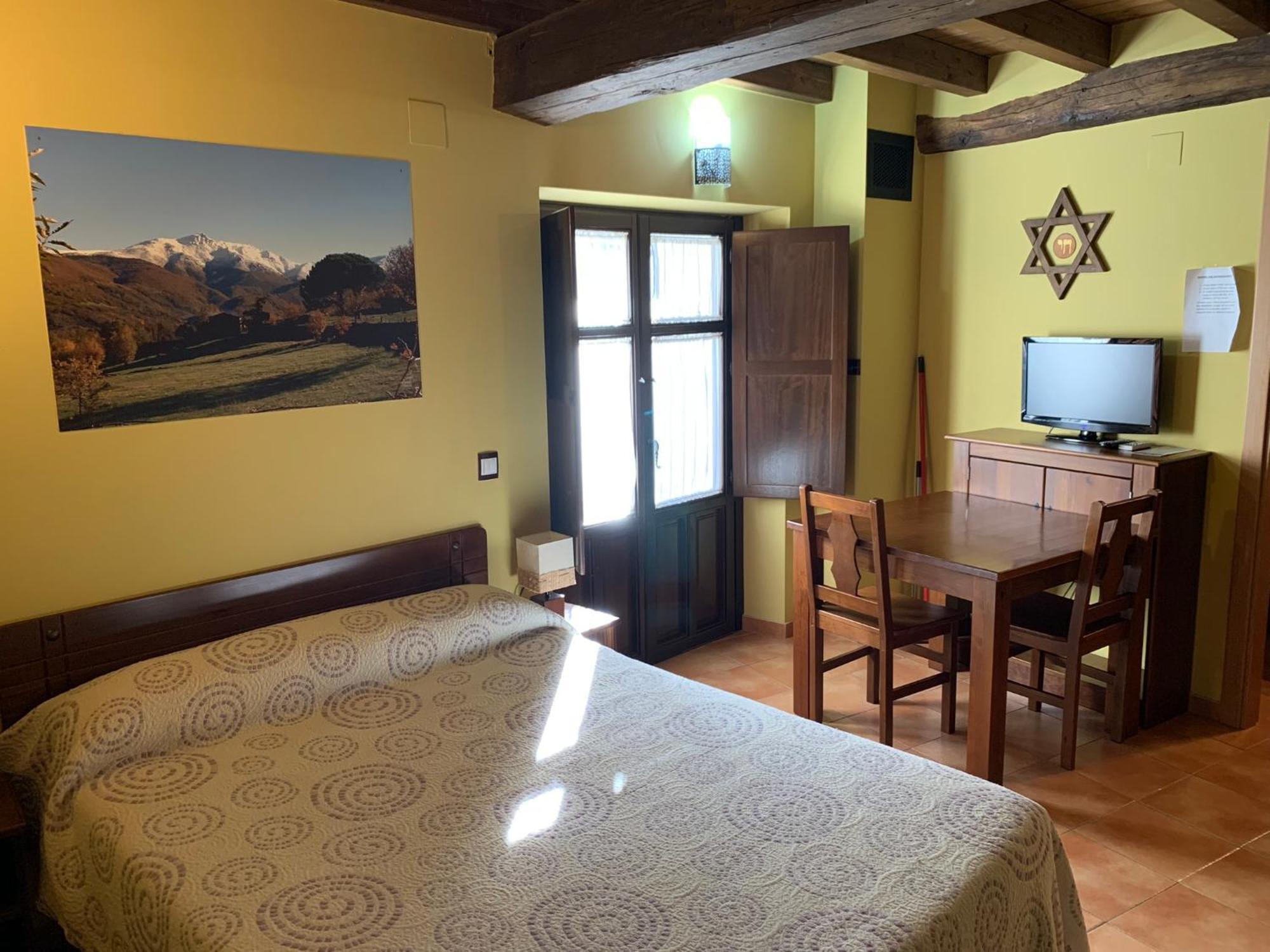 La Estrella De David, Apartamentos Rurales Hervás الغرفة الصورة