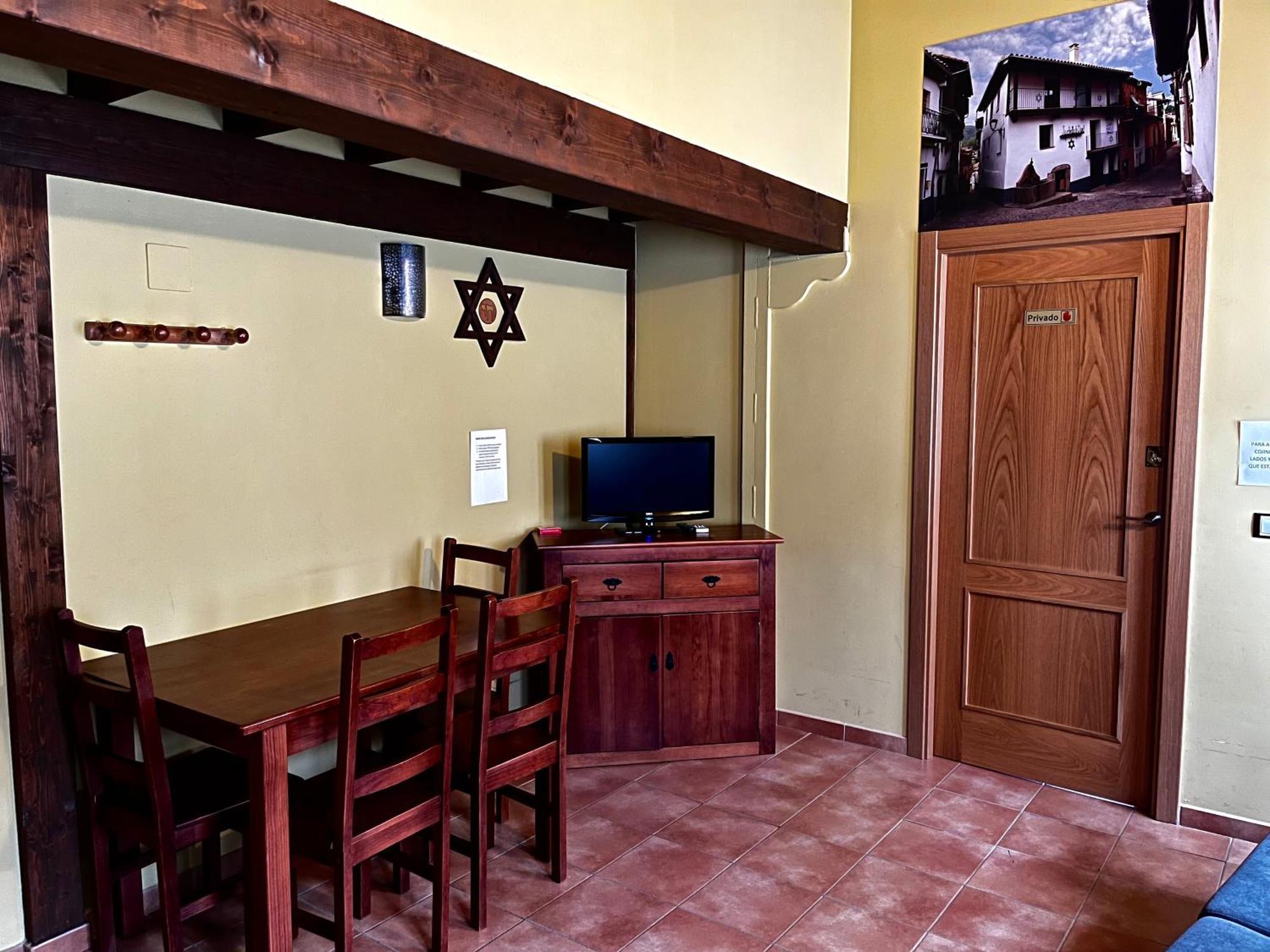 La Estrella De David, Apartamentos Rurales Hervás الغرفة الصورة